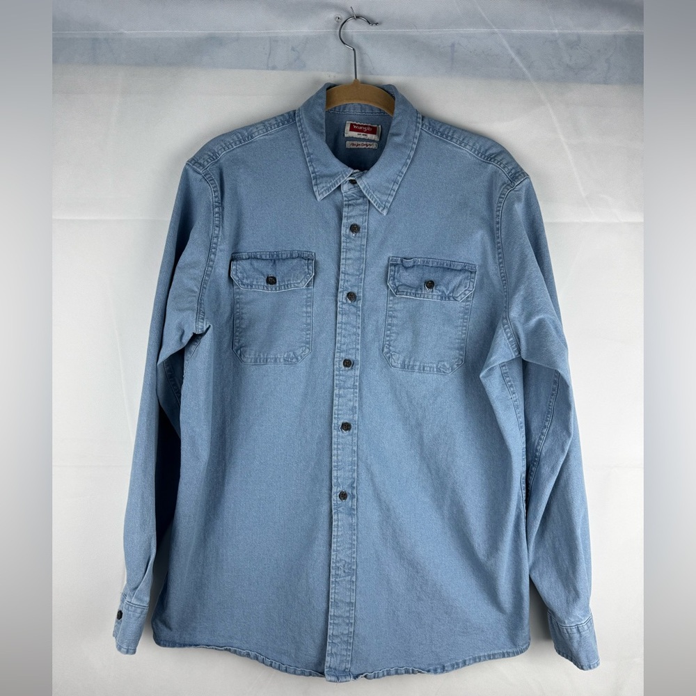 Wrangler Denim Shirt Mens Large Blue Comfort Flex Long Sleeve Button Up Workwear